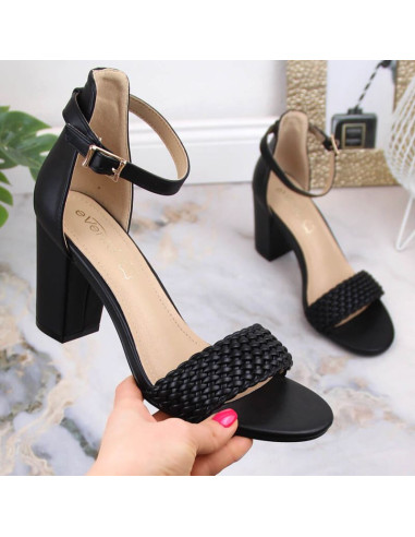 Sandały na słupku evento w 5945