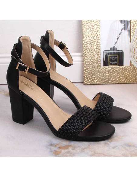 Sandały na słupku evento w 5945