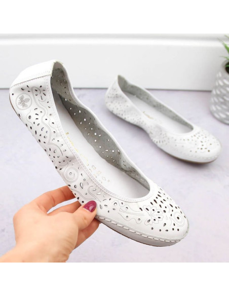 Skórzane komfortowe półbuty ażurowe rieker w rkr649