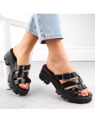 Klapki zaxy pachnące na obcasie nude w nn