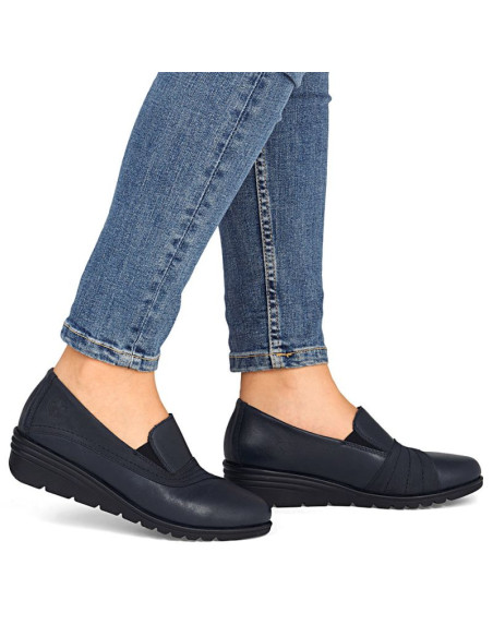 Skórzane półbuty damskie na koturnie granatowe rieker l5356-14