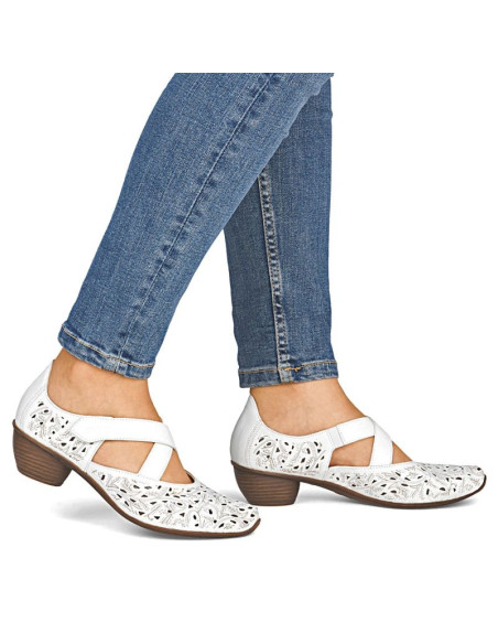 Skórzane półbuty damskie ażurowe na obcasie białe rieker 43773-80