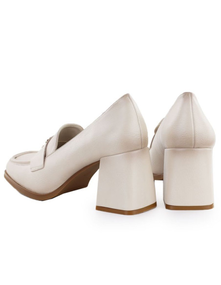 Półbuty damskie mokasyny na obcasie beżowe potocki sz12783