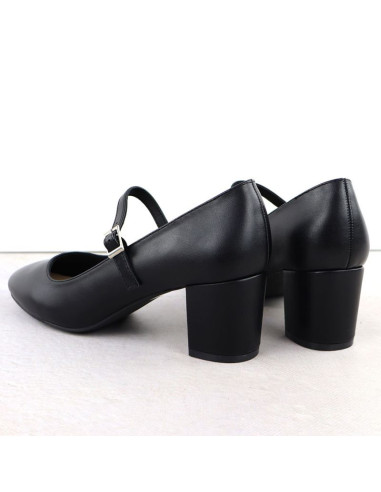 Czółenka na niskim obcasie z paskiem czarne sergio leone pb176