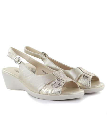 Sandały damskie na koturnie złote evento 7028