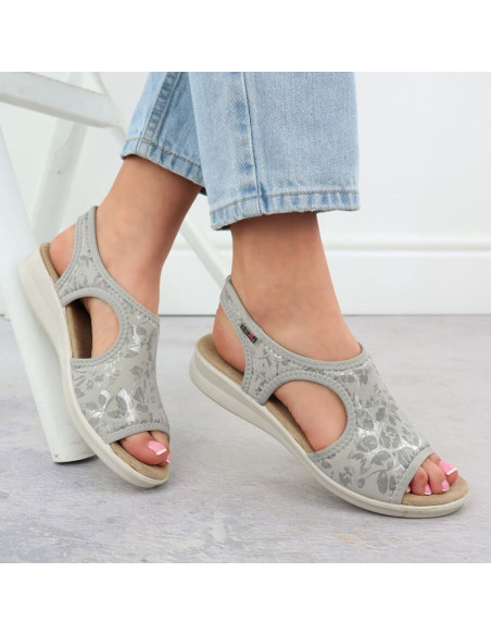 Sandały damskie na podwyższeniu elastyczne w kwiaty szare unisoft 7196