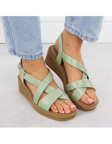 Sandały damskie na koturnie lakierowane zielone sergio leone sk298