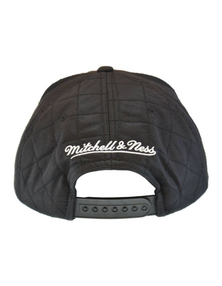 Czapka z daszkiem mitchell & ness nba diamond base hwc chicago bulls - hhss3182-cbuyypppblck