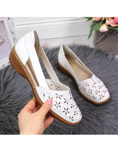 Półbuty skórzane ażurowe rieker w rkr442