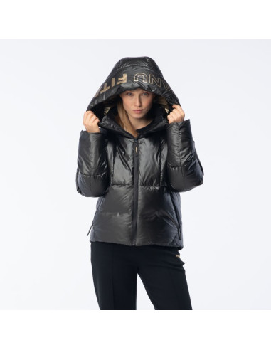 Damska kurtka ocieplana crule w