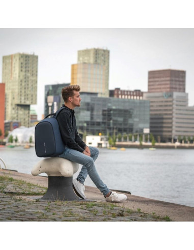 Xd design plecak antykradzieżowy bobby hero regular granatowy p/n: p705.295