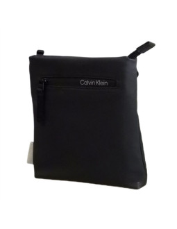 Torba na ramię listonoszka calvin klein crossbody bag czarna - zm0zm02869 8ax 2