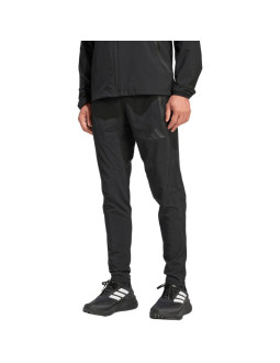 Spodnie męskie adidas tiro 26 travel woven czarne jm5541