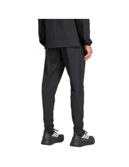 Spodnie męskie adidas tiro 26 travel woven czarne jm5541