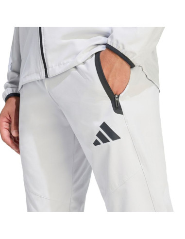 Spodnie męskie adidas tiro 26 travel woven jasnoszare ke8363