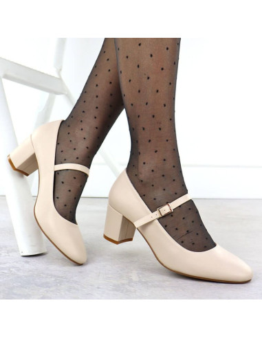 Czółenka na niskim obcasie z paskiem cieliste sergio leone pb176