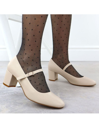 Czółenka na niskim obcasie z paskiem cieliste sergio leone pb176