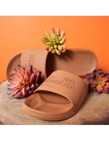 Klapki basenowe basic plain camel kubkbb-ss24-03-21