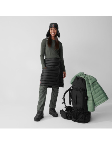 Spódnica trekkingowa damska fjällräven expedition pack down skirt black puchowa czarna (f86367-550)