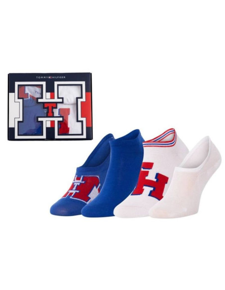 Wykonane z bawełny (70%), poliamidu (28%) i elastanu (2%).