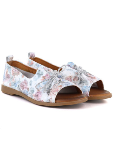 Botki ocieplane lakierowane na ozdobnym obcasie potocki w