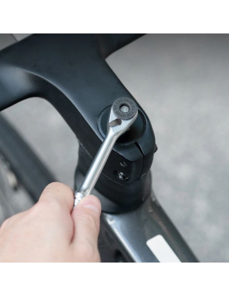 Zestaw narzędzi rowerowych rockbros multitool z kluczem grzechotkowym i łyżkami do opon - czarny