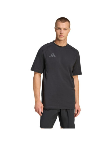 Koszulka męska adidas tiro 26 travel tee czarna jm5543
