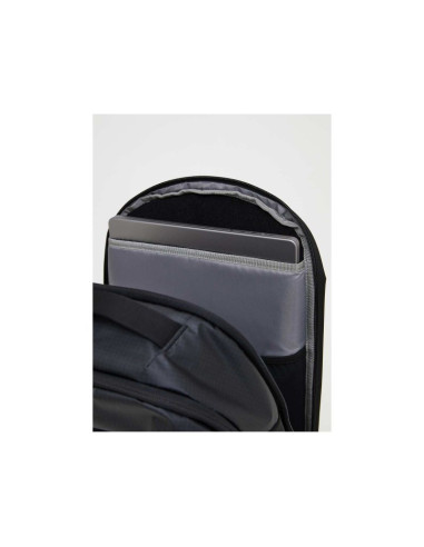 Plecak peak performance commuter backpack kolor czarny