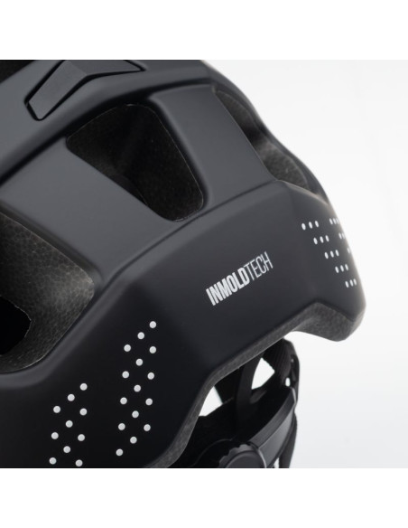 Kask triade