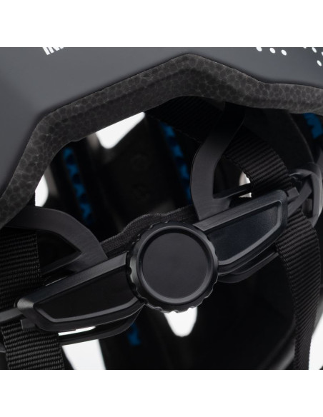 Kask triade