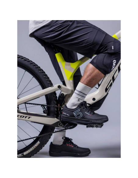 Ochraniacze na kolana evoc knee protector ls flex lite black