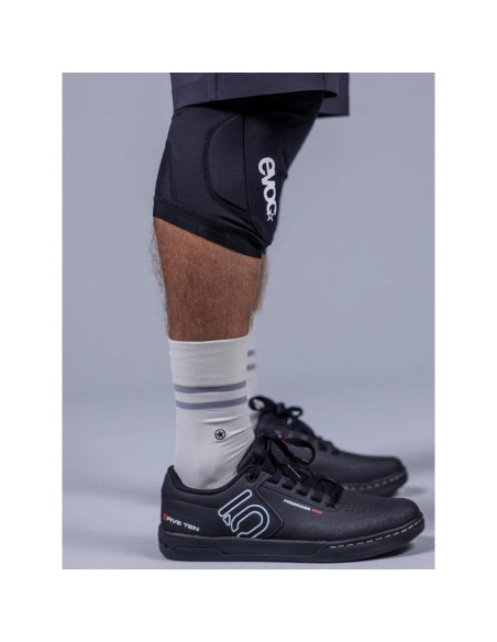 Ochraniacze na kolana evoc knee protector ls flex lite black