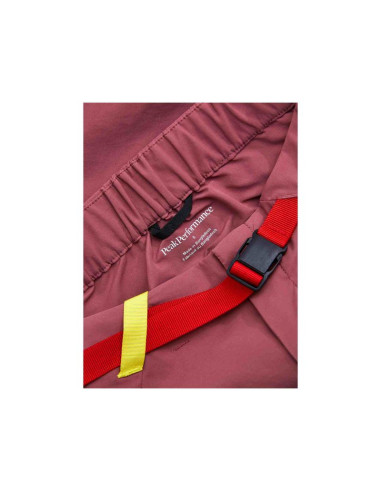 Szorty damskie peak performance w iconiq tech shorts kolor czerwony