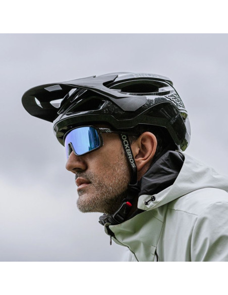 Kask rowerowy rockbros lk-99 na rower górski z regulowanym daszkiem i zapięciem magnetycznym 58-62 cm - czarny