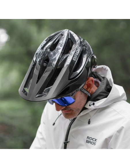Kask rowerowy rockbros lk-99 na rower górski z regulowanym daszkiem i zapięciem magnetycznym 58-62 cm - czarny