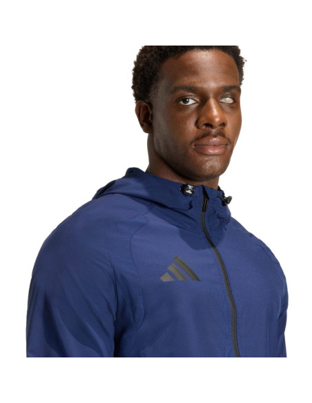 Kurtka męska adidas tiro 26 travel windbreaker granatowa kd3334