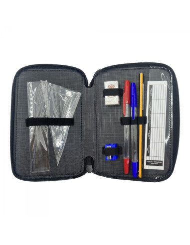 Real madryt piórnik z wyposażeniem 44 pcs 2700001656