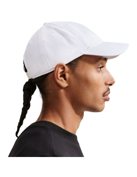 Czapka z daszkiem nike dri-fit club biała fb5372 101