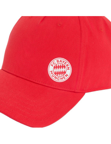 Czapka z daszkiem adidas fc bayern munich essentials czerwona ia2333