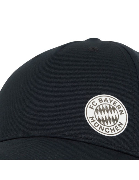 Czapka z daszkiem adidas fc bayern munich essentials czarna ia2335