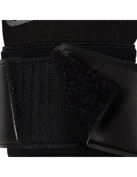 Rękawice bramkarskie nike grip3 czarno-czerwono-białe hq0256 010