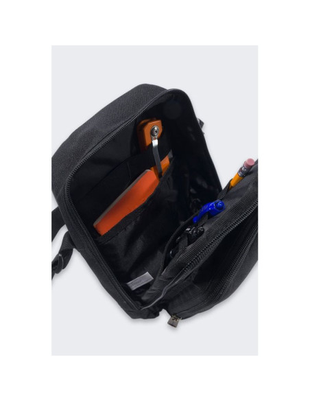 Saszetka carhartt crossbody zip black