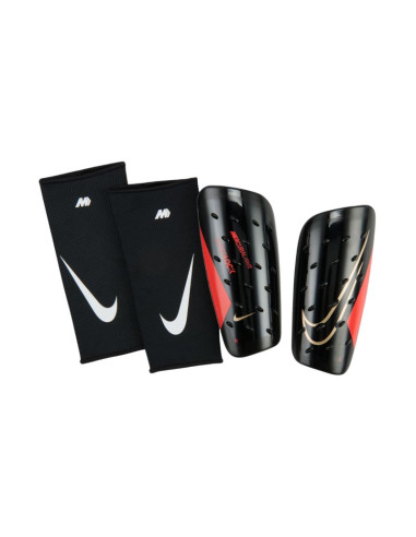 Ochraniacze piłkarskie nike mercurial flylite superlock czarne dn3608 011