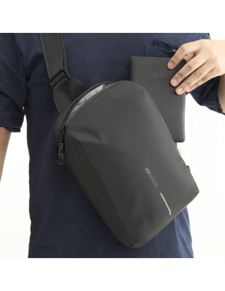 Saszetka xd design urban water resistant sling black p706.2701